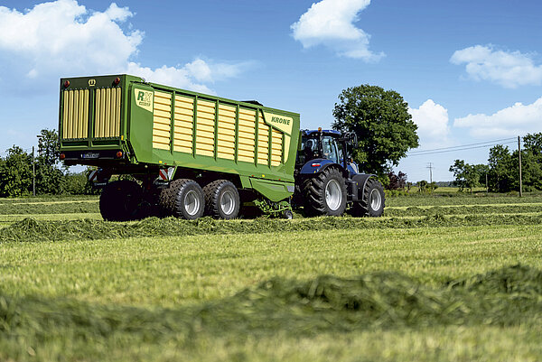 The dual-purpose loading and forage transport wagons RX 330, 370 and 400 GL / GD